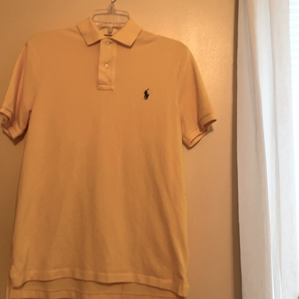 Men’s soft yellow Polo size medium. Like new.